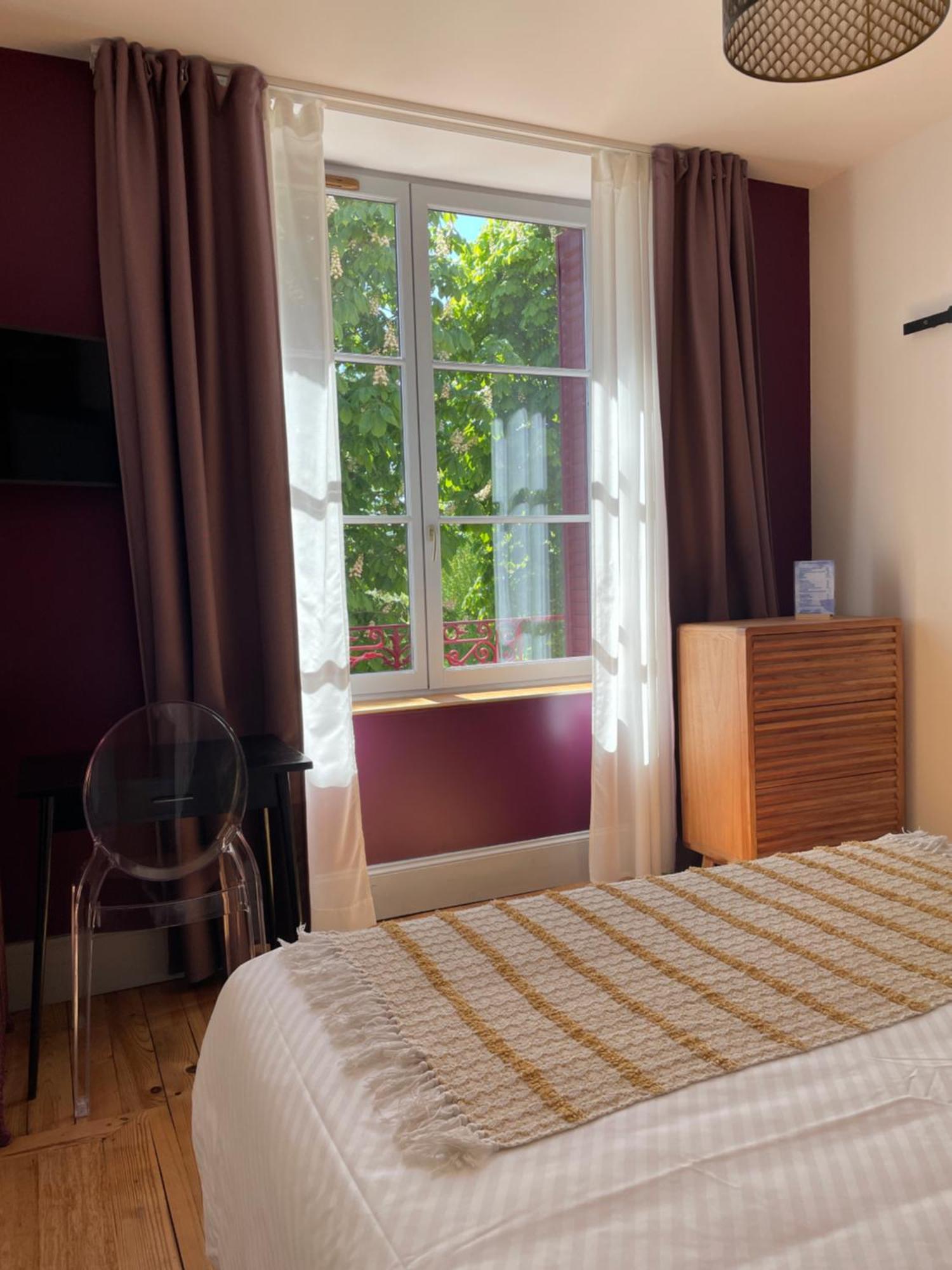 Mas Terre Chambres D'Hotes Lezoux Dış mekan fotoğraf